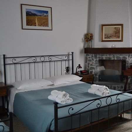 Villa La Rosa E La Spina - Casa Vacanze E Relax ديرفيو المظهر الخارجي الصورة