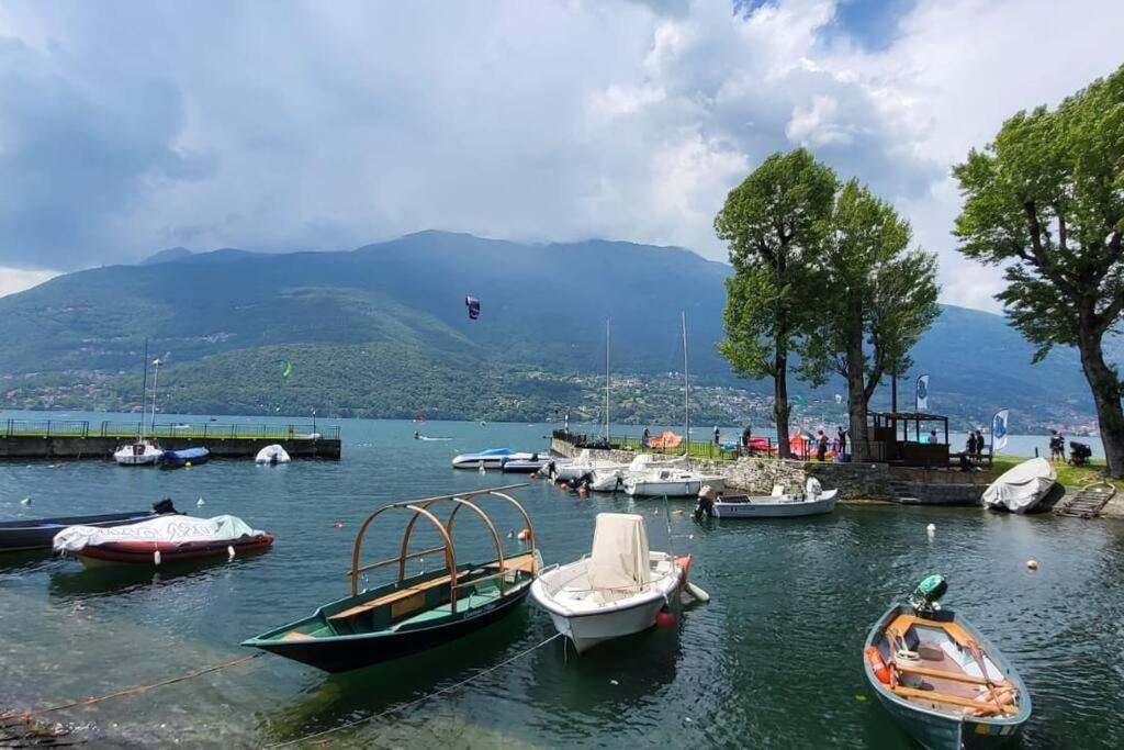 Villa La Rosa E La Spina - Casa Vacanze E Relax ديرفيو المظهر الخارجي الصورة