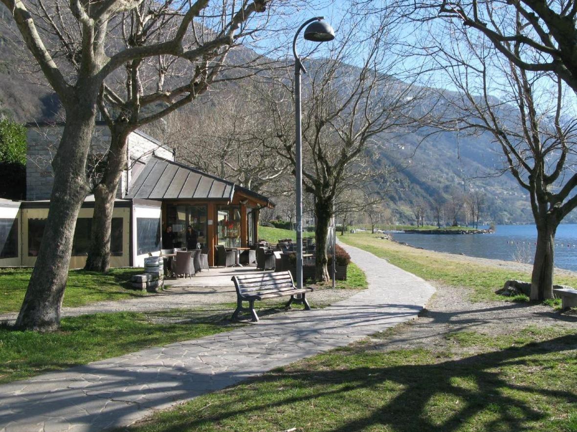 Villa La Rosa E La Spina - Casa Vacanze E Relax ديرفيو المظهر الخارجي الصورة
