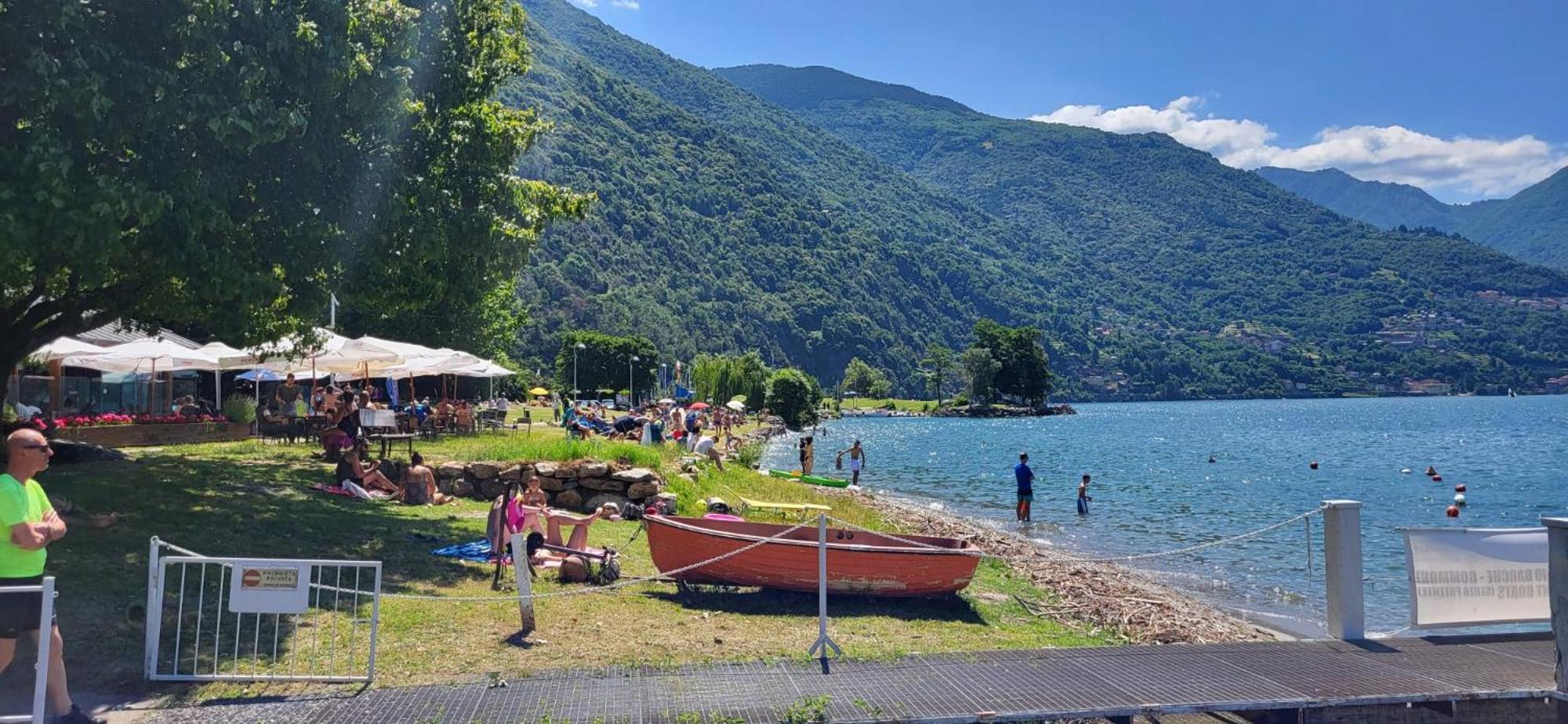 Villa La Rosa E La Spina - Casa Vacanze E Relax ديرفيو المظهر الخارجي الصورة