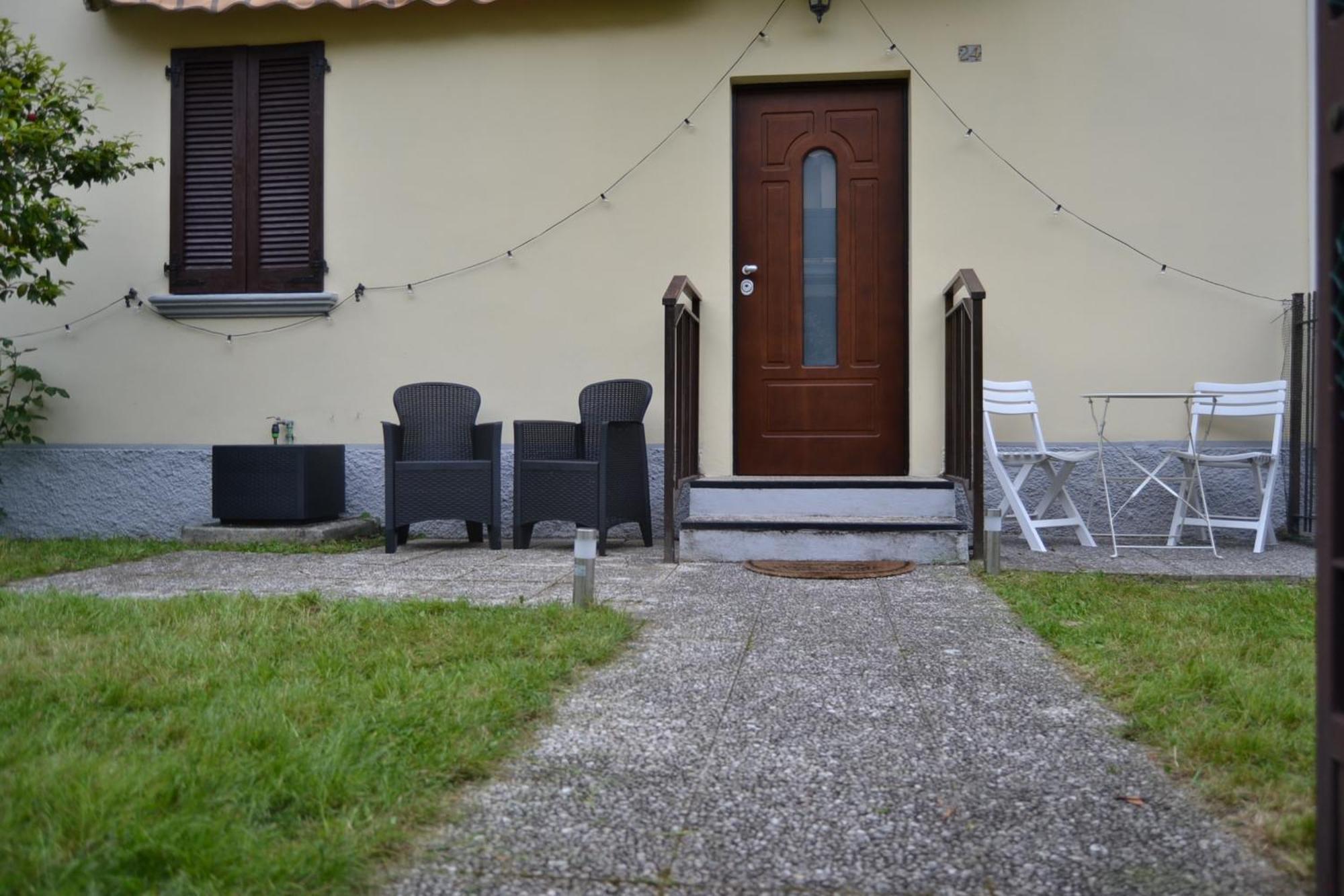 Villa La Rosa E La Spina - Casa Vacanze E Relax ديرفيو المظهر الخارجي الصورة